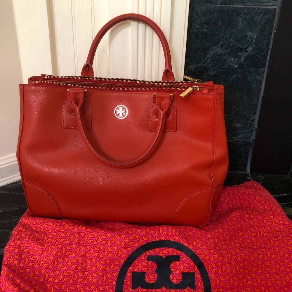 SOLD - Tory Burch Robinson Tote